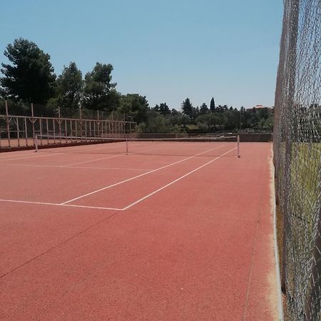Appartement Zen A Frejus Avec Jardin, Piscine, Tennis, Proche Mer エクステリア 写真