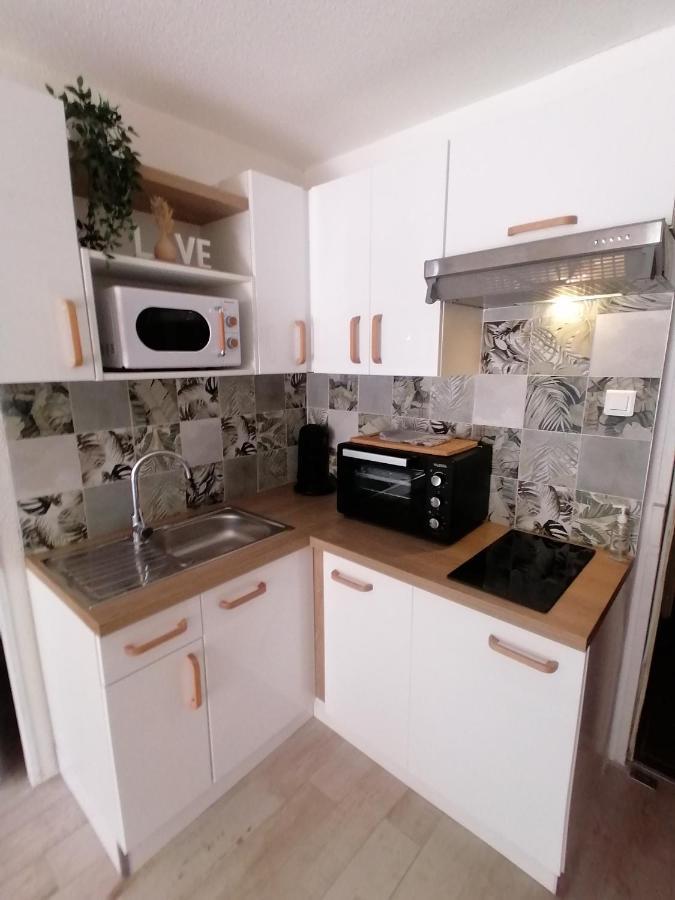 Appartement Zen A Frejus Avec Jardin, Piscine, Tennis, Proche Mer エクステリア 写真
